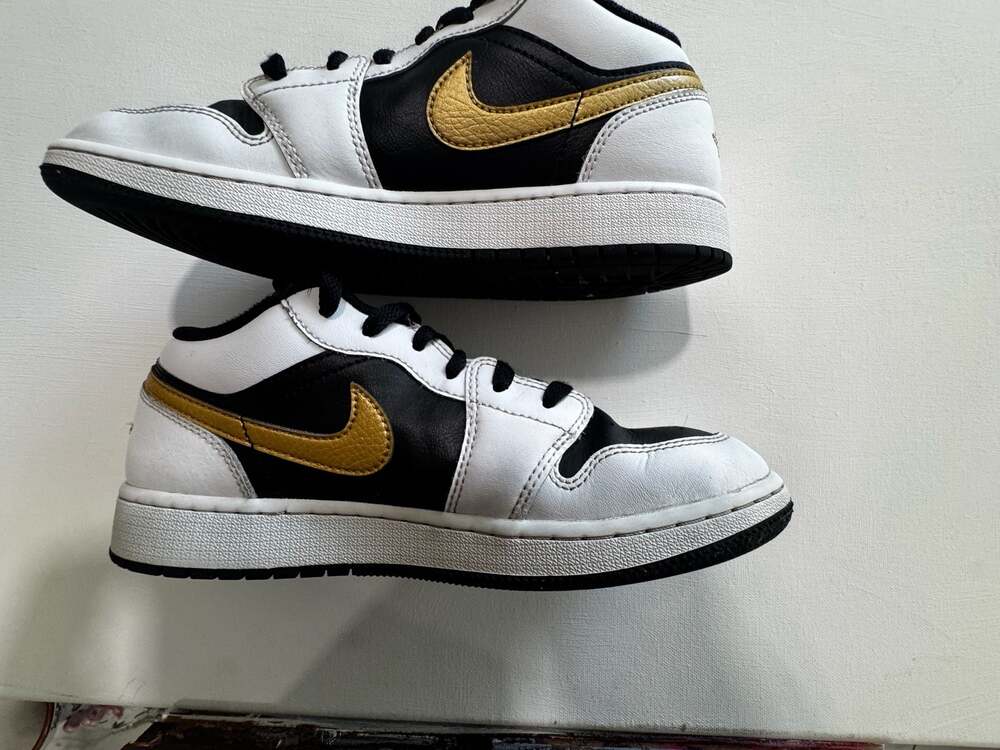 Air Jordan 1 Low 'White Metallic Gold-Black' Sneakers - Picture 4 of 13